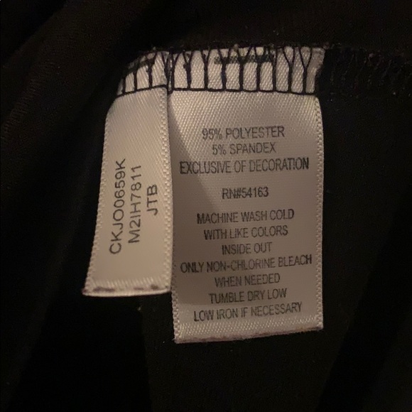 Calvin Klein Scoop Neck Longsleeve - Picture 3 of 3